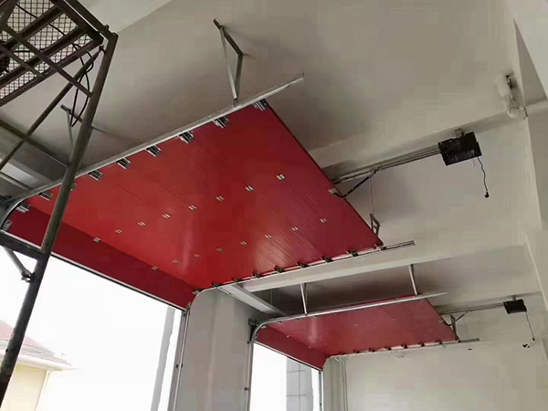 平凉工业翻板门 平凉工业翻板门