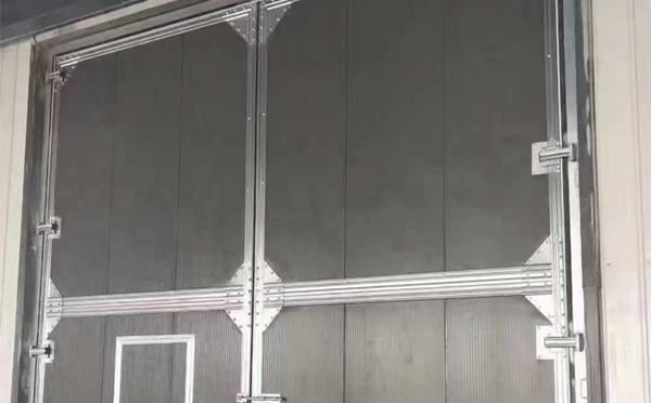 平凉兰州厂房工业门选购与使用指南：打造高效安全的生产环境