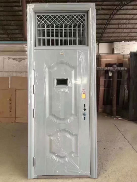 平凉学校教室门 平凉学校教室门