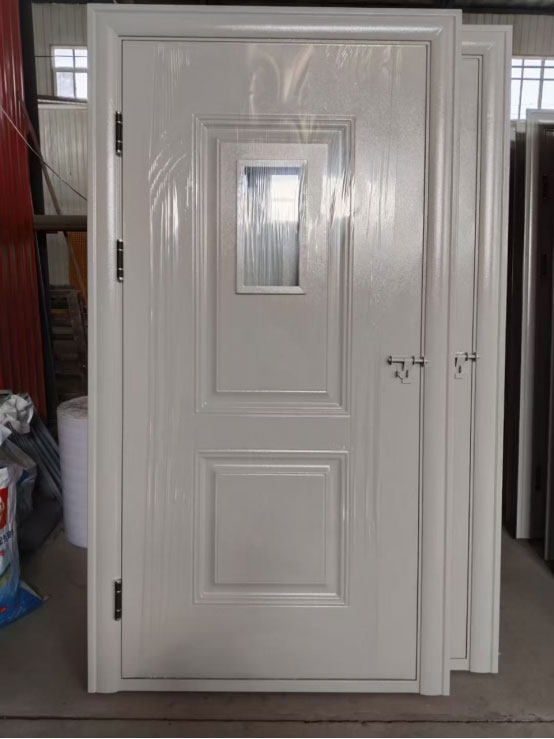 平凉学校教室门 平凉学校教室门