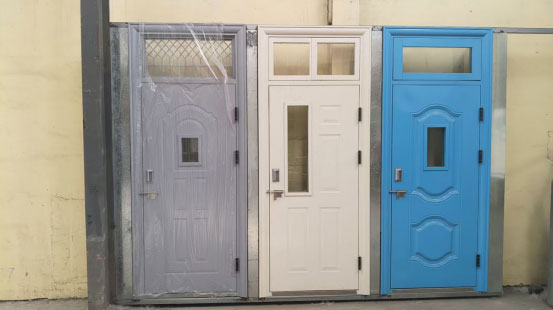 平凉学校教室门 平凉学校教室门