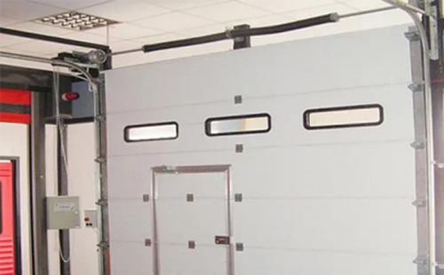 平凉工业提升门的安装方法