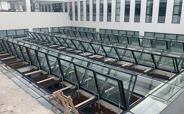 百安科技有限公司近期平凉排烟窗项目案例分享 百安科技有限公司近期平凉排烟窗项目案例分享